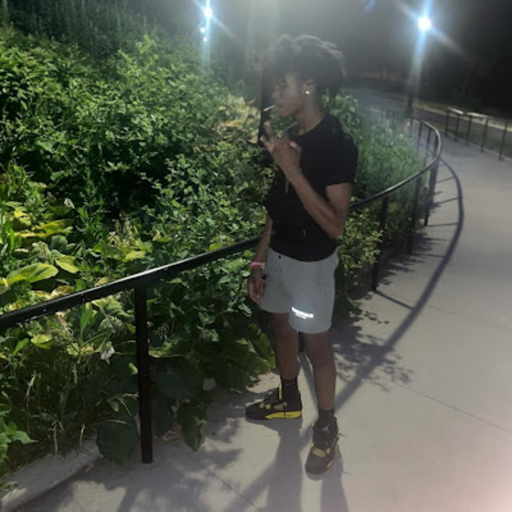 Meet your Posher, Deon